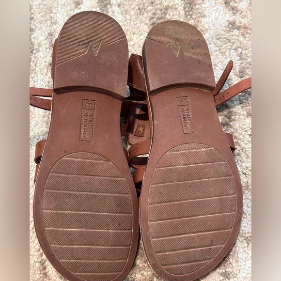 Like new condition Brown Fisherman Sandals - Picture 3 of 4